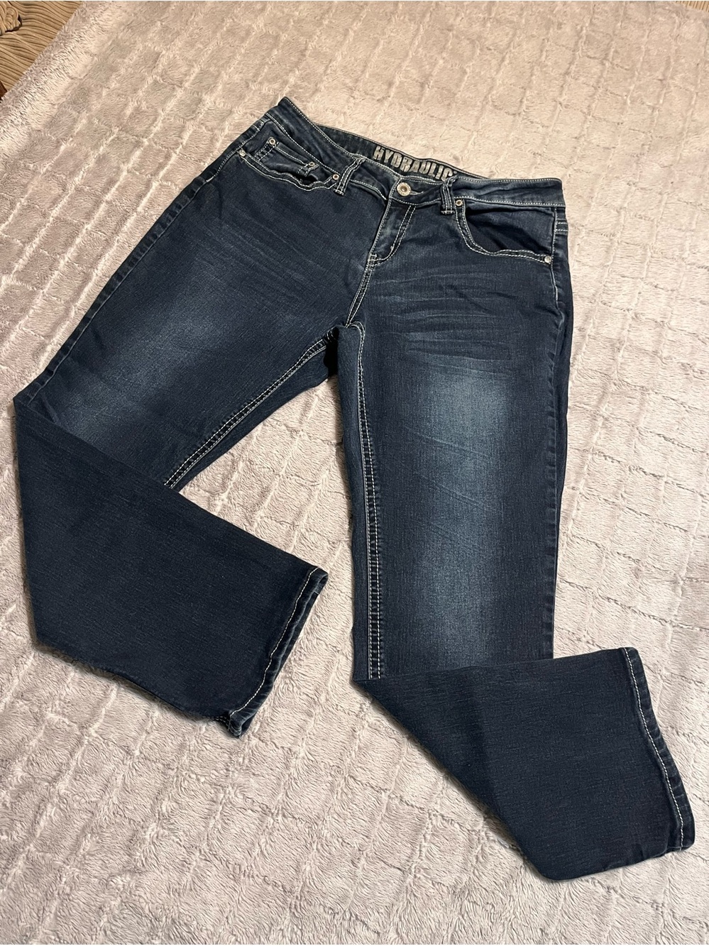 Hydraulic Women's Dark Wash Straight-Leg Jeans